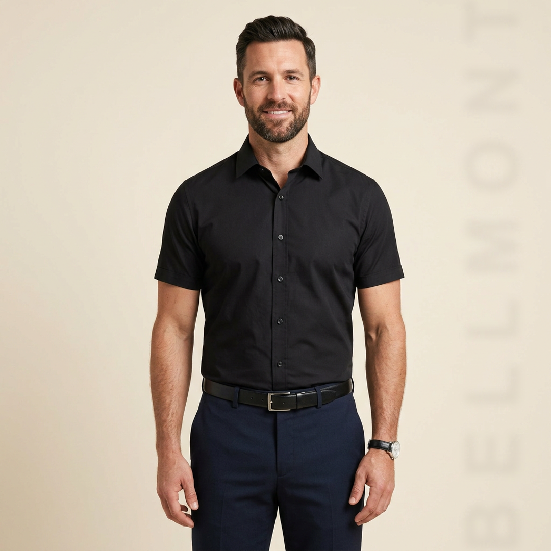 Camisa manga corta negra puesta